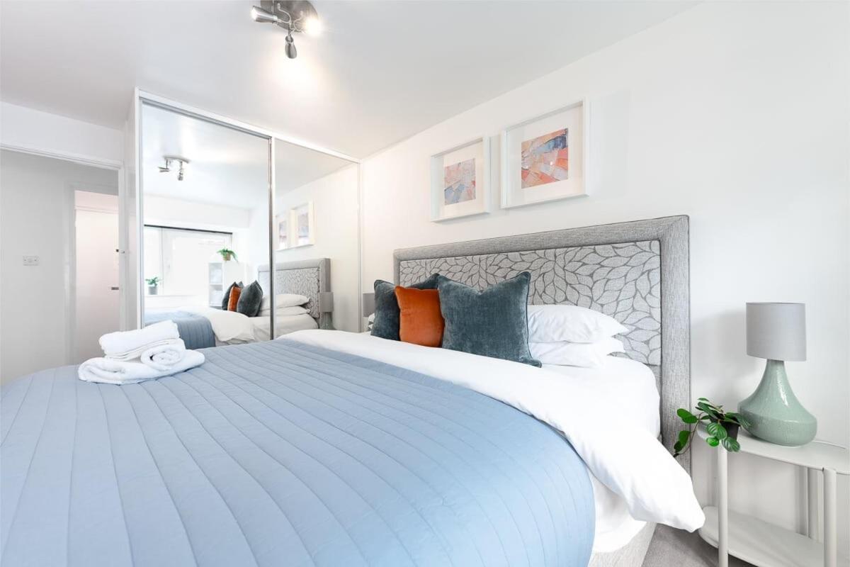 City Center,2 Bedroom Apartment With Parking Cambridge  Exterior photo