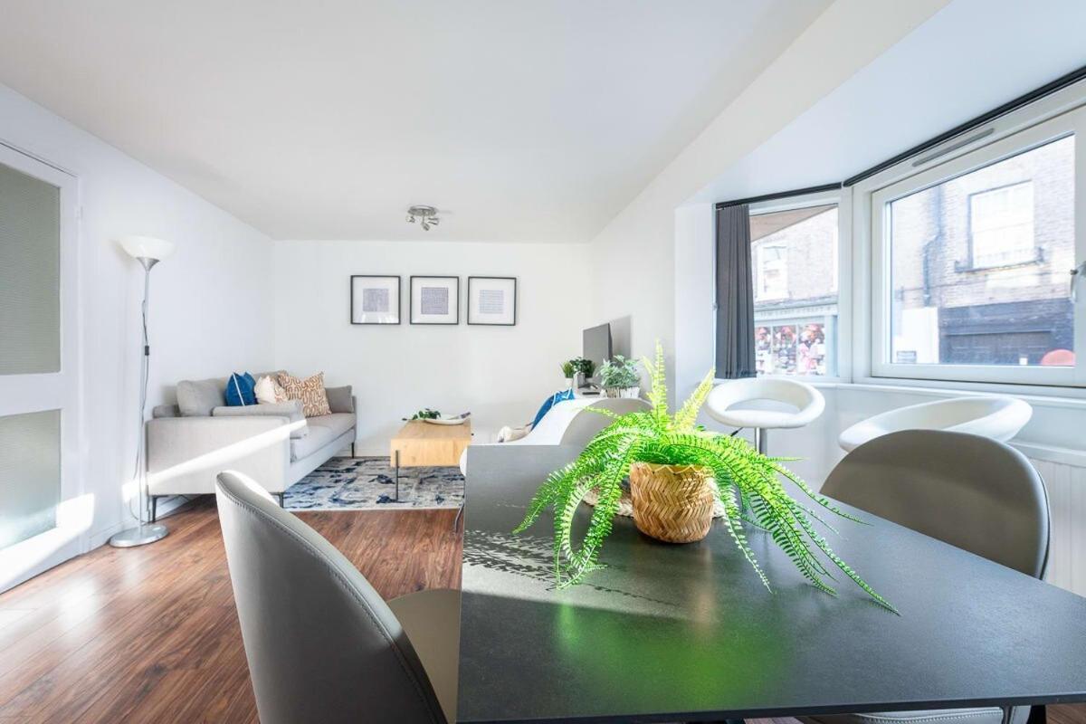 City Center,2 Bedroom Apartment With Parking Cambridge  Exterior photo